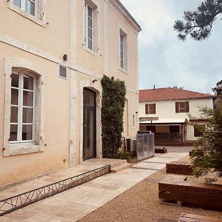 Chez Flo Hotel Parentis-en-Born Exterior photo